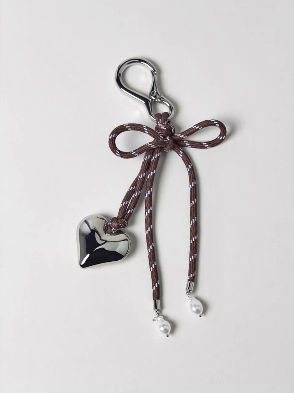 Urban Outfitters • Corded Heart Keychain